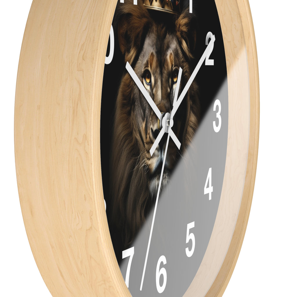 Lion King Crown Wall Clock — Regal King Lion Wall Clock for Home Decor
