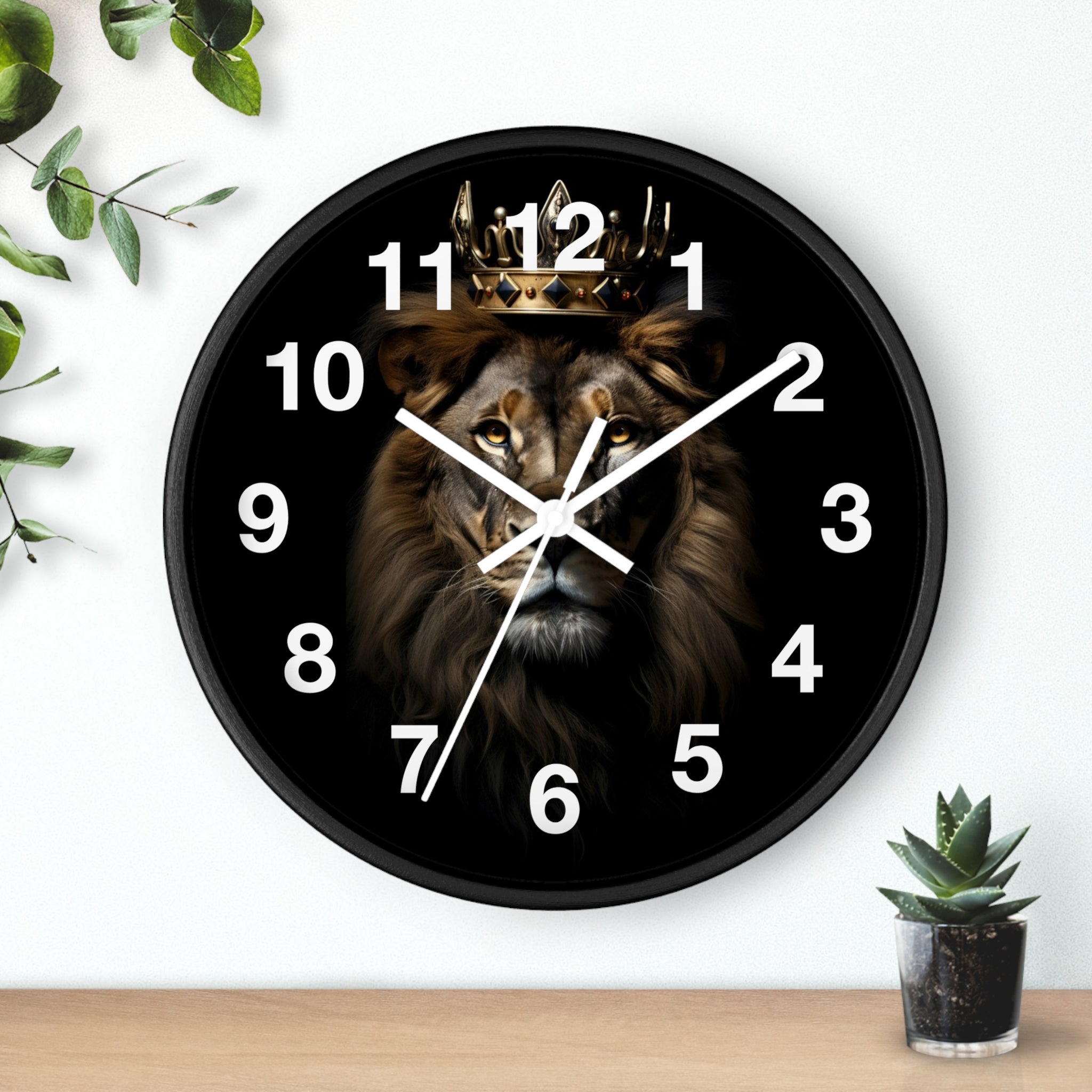 Lion King Crown Wall Clock — Regal King Lion Wall Clock for Home Decor